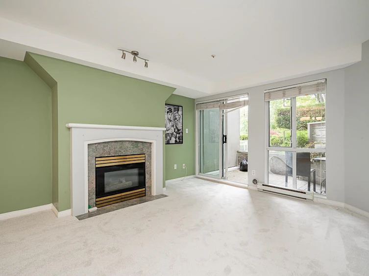 107-8430 Jellicoe Street, Vancouver, BC, V5S 4S8 - 8