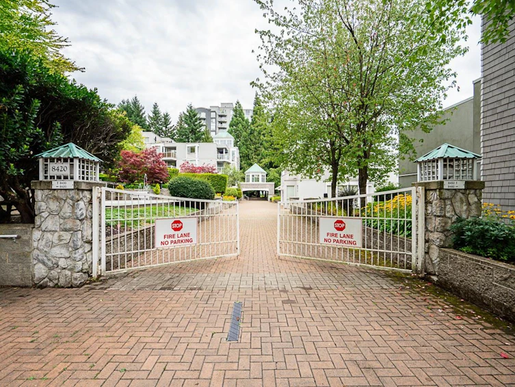 107-8430 Jellicoe Street, Vancouver, BC, V5S 4S8 - 36