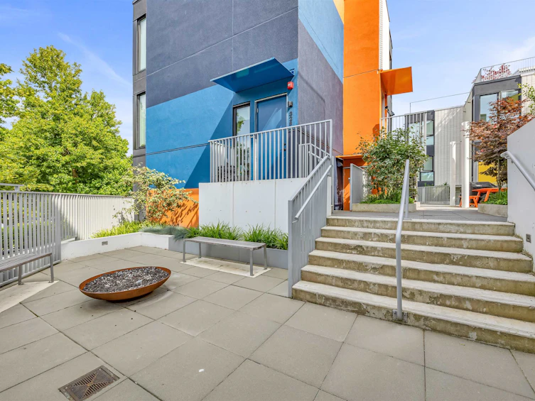 308 E 15th Avenue, Vancouver, BC, V5T 2R1 - 30