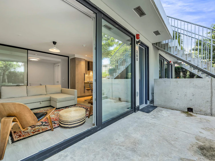 308 E 15th Avenue, Vancouver, BC, V5T 2R1 - 21