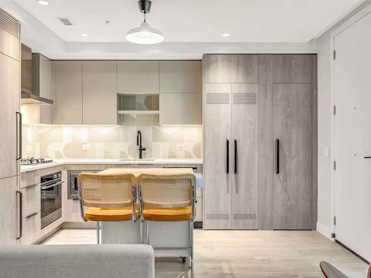 308 E 15th Avenue, Vancouver, BC, V5T 2R1 - 8
