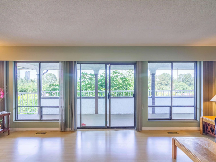 1450 Howard Avenue, Burnaby, BC, V5B 3S3 - 5
