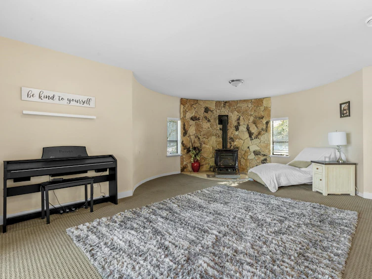 9233 Hayward Street, Mission, BC, V2V 1J1 - 16