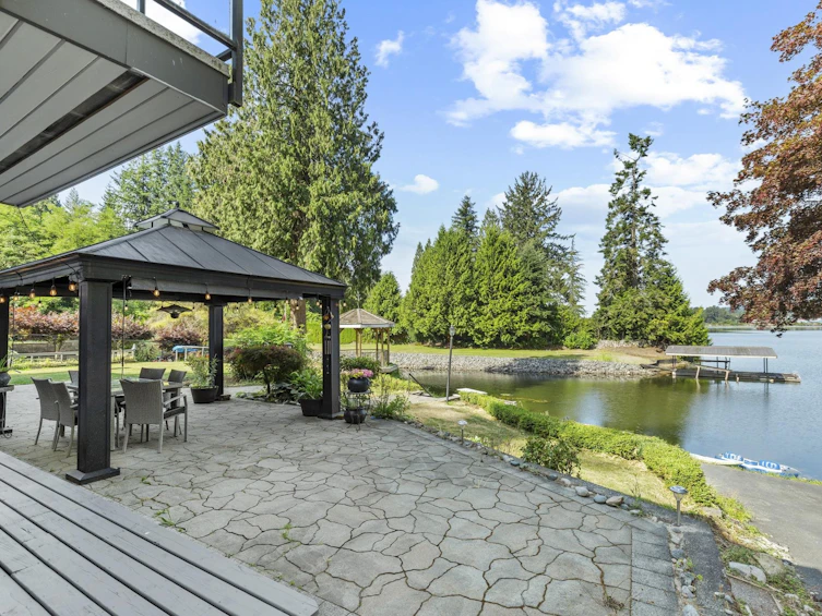 9233 Hayward Street, Mission, BC, V2V 1J1 - 8