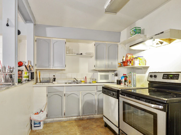 2058 --2060 156 Street, Surrey, BC, V4A 4V1 - 15