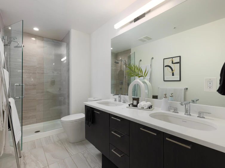 302-4289 Hastings Street, Burnaby, BC, V5C 2J5 - 25