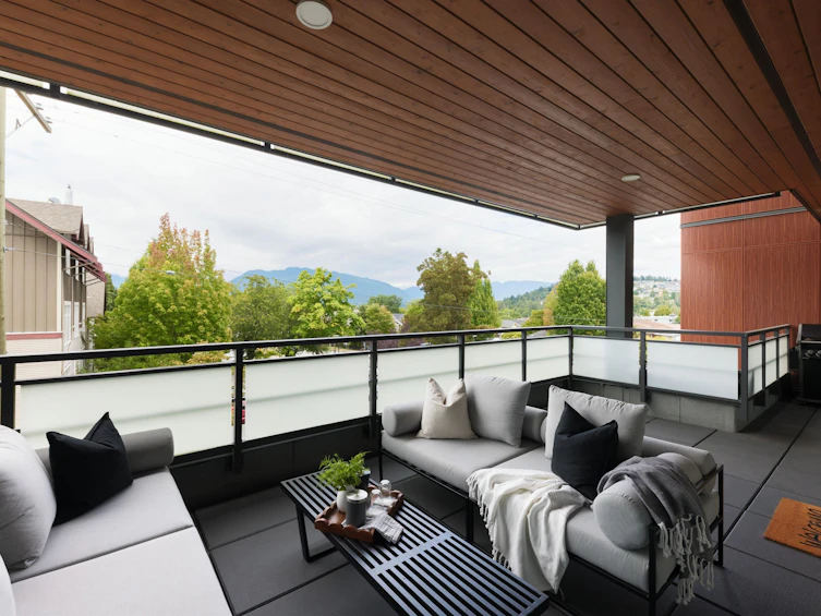 302-4289 Hastings Street, Burnaby, BC, V5C 2J5 - 8