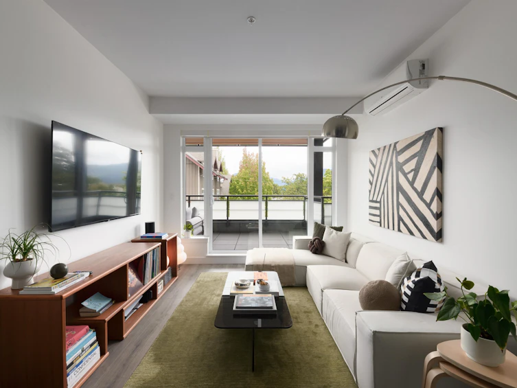 302-4289 Hastings Street, Burnaby, BC, V5C 2J5 - 9