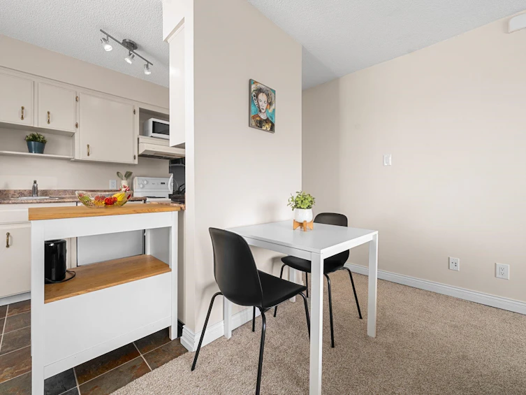 8-137 E 5th Street, North Vancouver, BC, V7L 1L3 - 8
