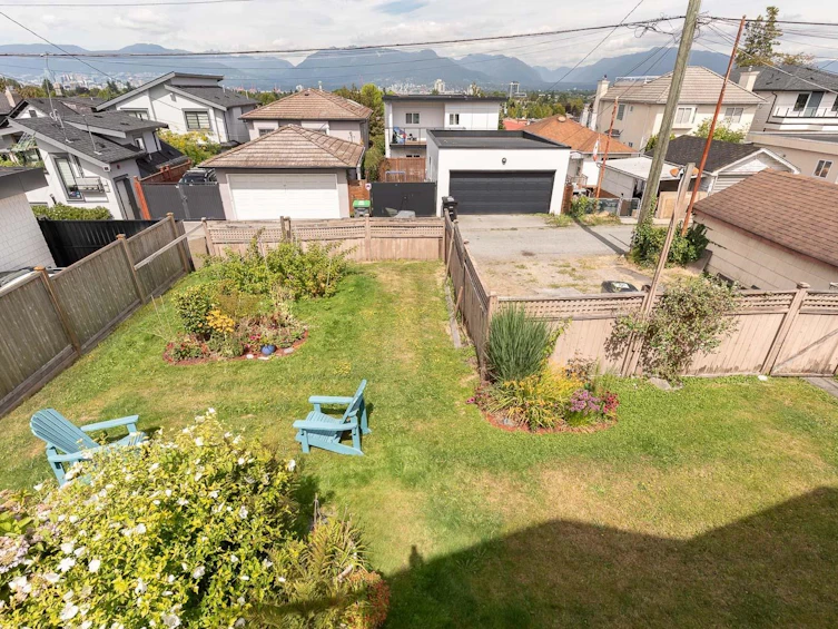 1365 E 36th Avenue, Vancouver, BC, V5W 1E1 - 13