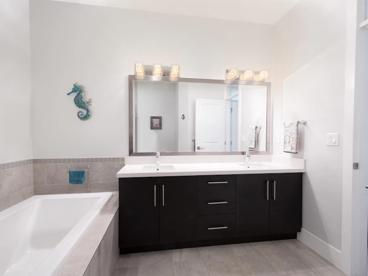 1-15989 Mountain View Drive, Surrey, BC, V3Z 0M9 - 17