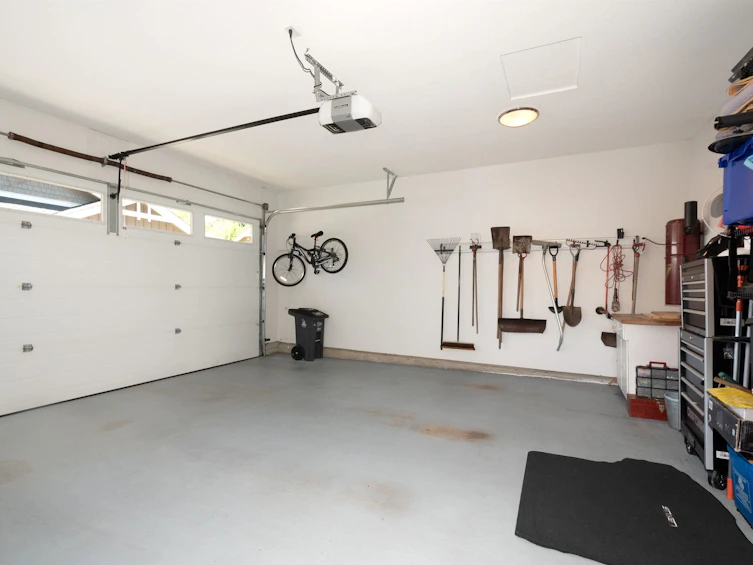 1-15989 Mountain View Drive, Surrey, BC, V3Z 0M9 - 33