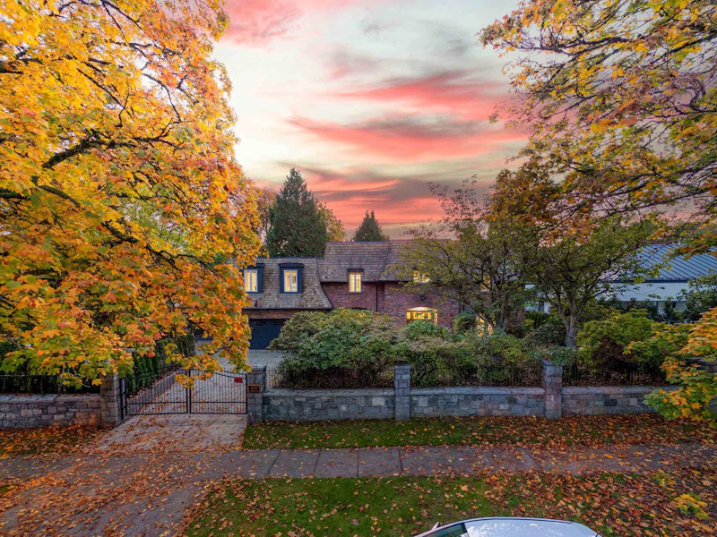 3707 Hudson Street, Vancouver BC V6H 3A6