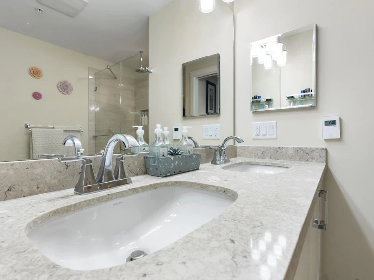 212-20376 86 Avenue, Langley, BC, V2Y 3P8 - 23