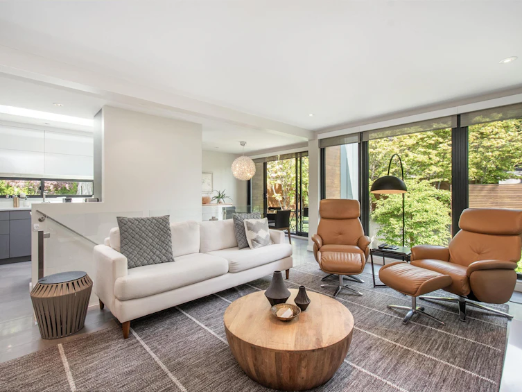 3895 Lonsdale Avenue, North Vancouver, BC, V7N 3K8 - 7