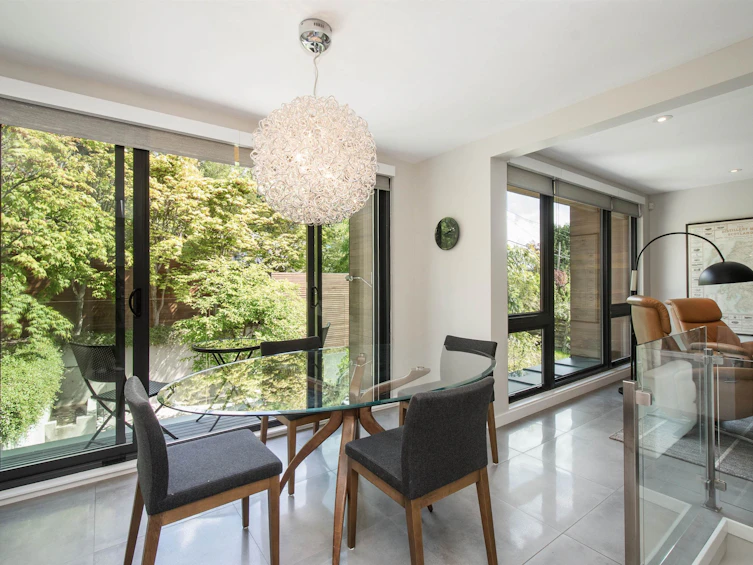 3895 Lonsdale Avenue, North Vancouver, BC, V7N 3K8 - 11