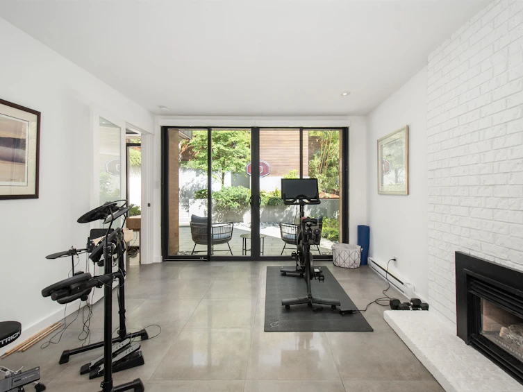 3895 Lonsdale Avenue, North Vancouver, BC, V7N 3K8 - 29