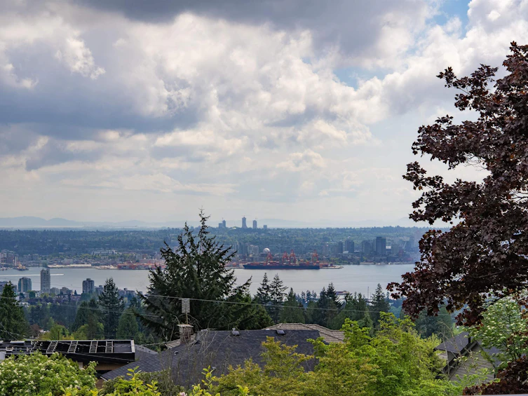 3895 Lonsdale Avenue, North Vancouver, BC, V7N 3K8 - 25