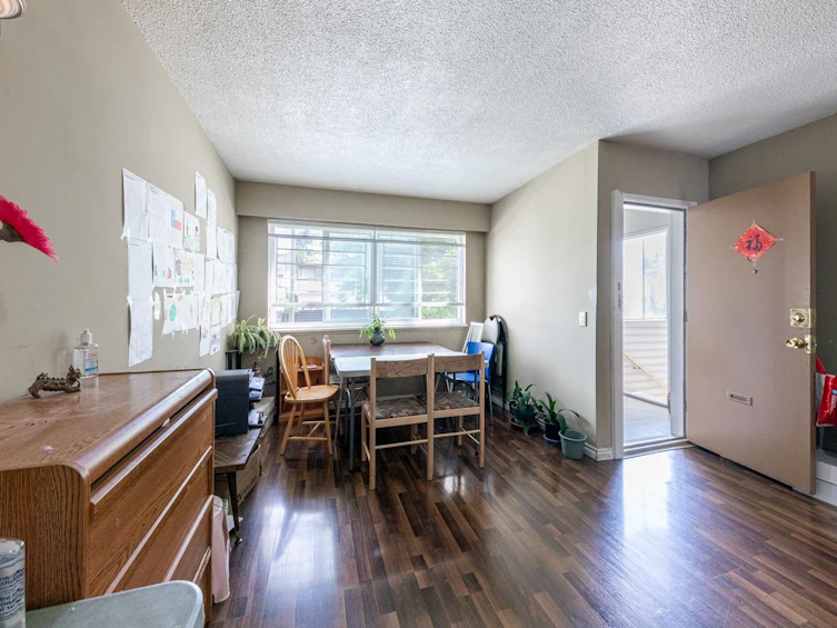 4005 Alice Street, Vancouver, BC, V5N 4J6 - 5