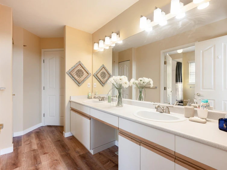 2905 Cliffrose Crescent, Coquitlam, BC, V3E 2S9 - 23
