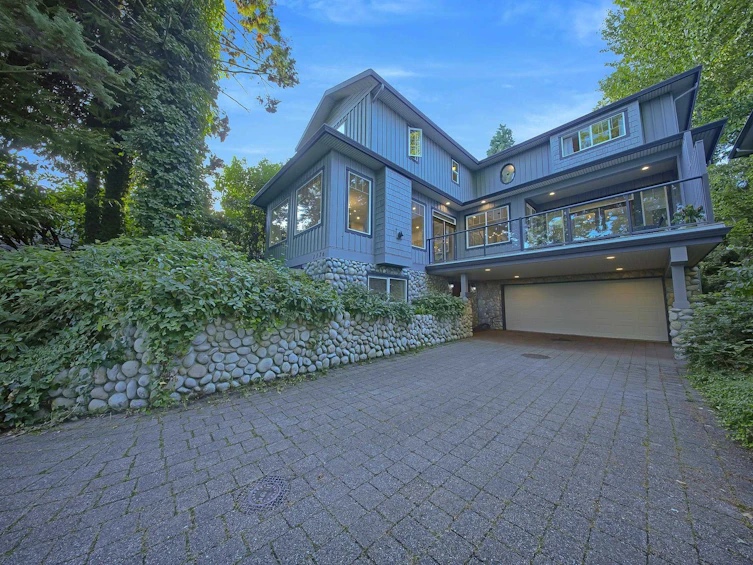 1176 W 17th Street, North Vancouver, BC, V7P 1W2 - 33