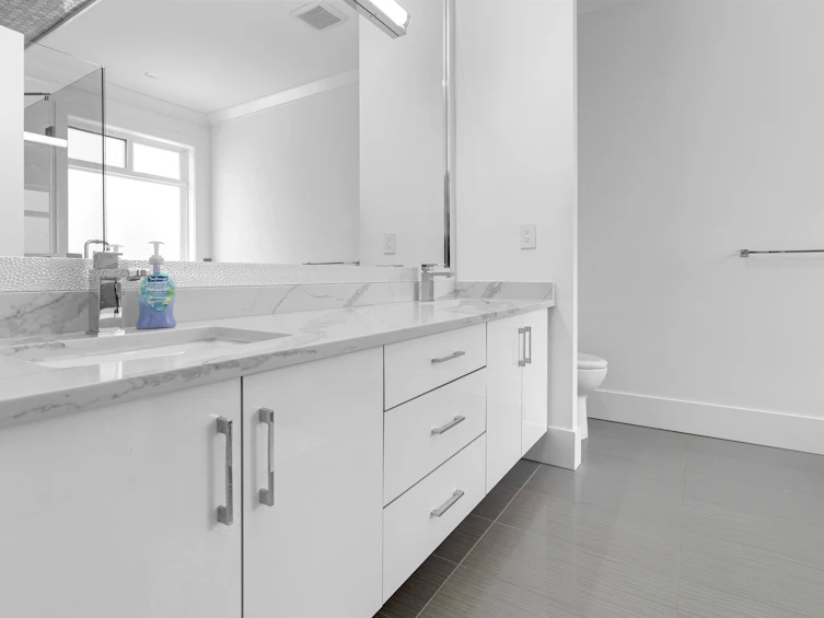 14231 70a Avenue, Surrey, BC, V3W 2J9 - 29