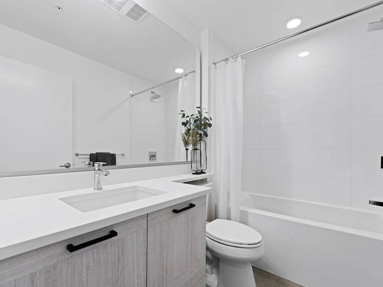 404-7133 14th Avenue, Burnaby, BC, V3N 0H5 - 22