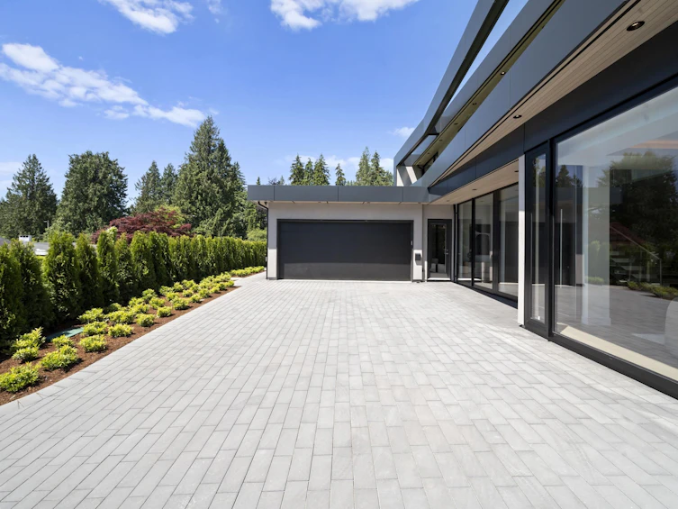 680 Westhyde Place, North Vancouver, BC, V7N 2Y4 - 38