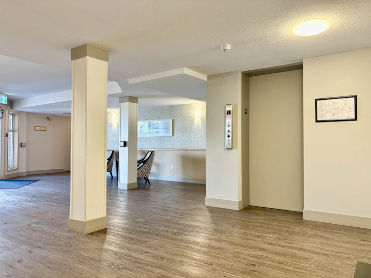 121-32853 Landeau Place, Abbotsford, BC, V2S 6S6 - 36