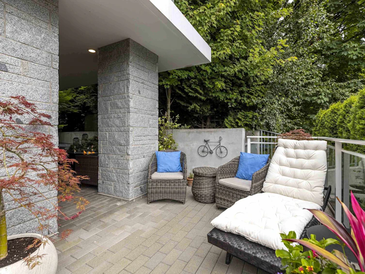 104-375 W 59th Avenue, Vancouver, BC, V5X 0J4 - 2