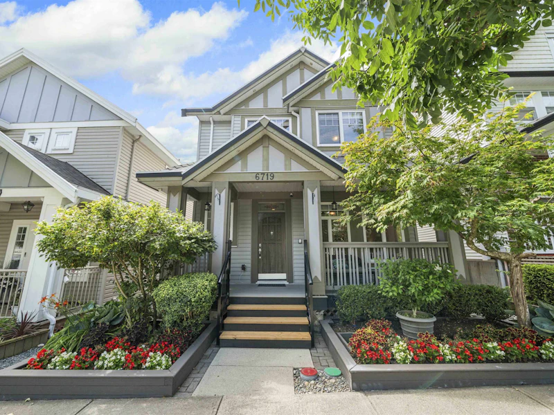 6719 193b Street, Surrey BC V4N 5W5