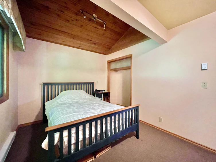 219 Seventh Street, Gibsons, BC, V0N 1V3 - 9