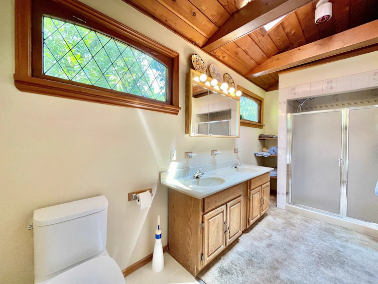 219 Seventh Street, Gibsons, BC, V0N 1V3 - 15