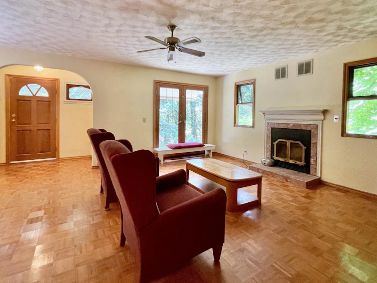 219 Seventh Street, Gibsons, BC, V0N 1V3 - 8