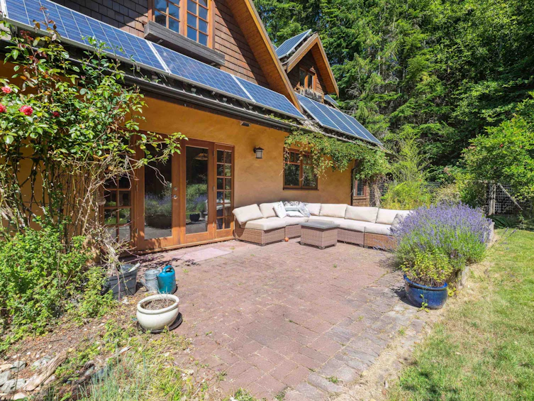320 Forest Ridge Road, Bowen Island, BC, V0N 1G2 - 40
