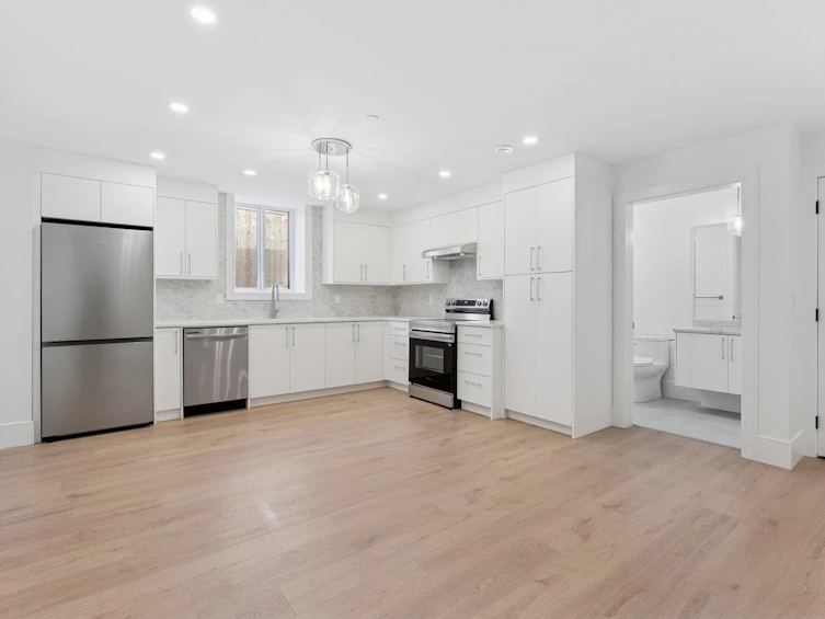 2-6649 Heather Street, Vancouver, BC, V6P 3P3 - 35