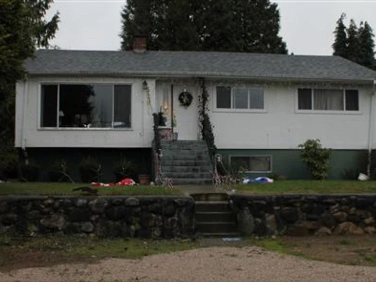 529 Brookmere Avenue, Coquitlam, BC, V3J 1W8 - 2
