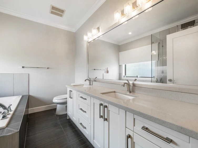 17112 3a Avenue, Surrey, BC, V3Z 2X7 - 10