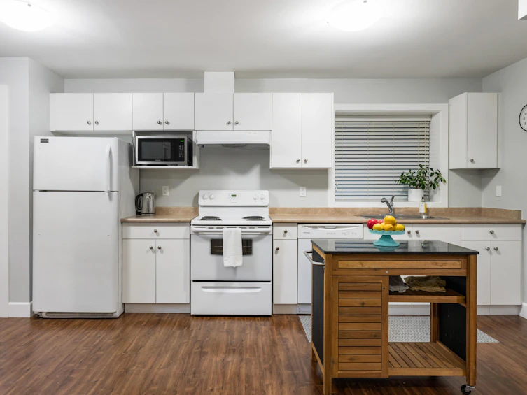 17112 3a Avenue, Surrey, BC, V3Z 2X7 - 19