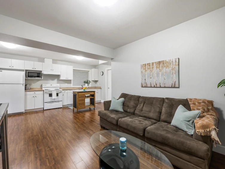 17112 3a Avenue, Surrey, BC, V3Z 2X7 - 18