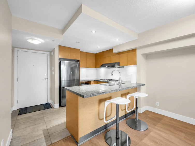 403-5958 Iona Drive, Vancouver, BC, V6T 2L2 - 5