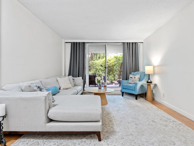 28-9521 Cardston Court, Burnaby, BC, V3N 4H8 - 2