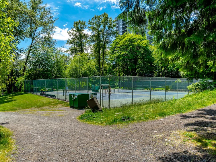 312-3921 Carrigan Court, Burnaby, BC, V3N 4J7 - 34