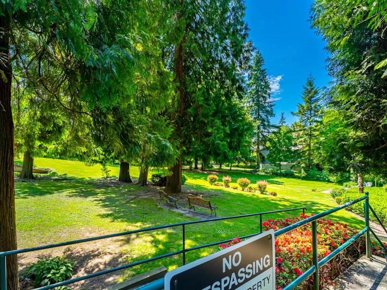 312-3921 Carrigan Court, Burnaby, BC, V3N 4J7 - 32