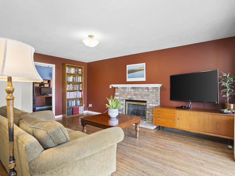 16060 93 Avenue, Surrey, BC, V4N 3E3 - 18