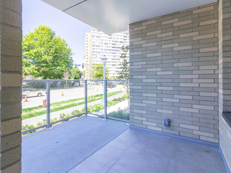 2-6788 Minoru Boulevard, Richmond, BC, V6Y 0M6 - 23
