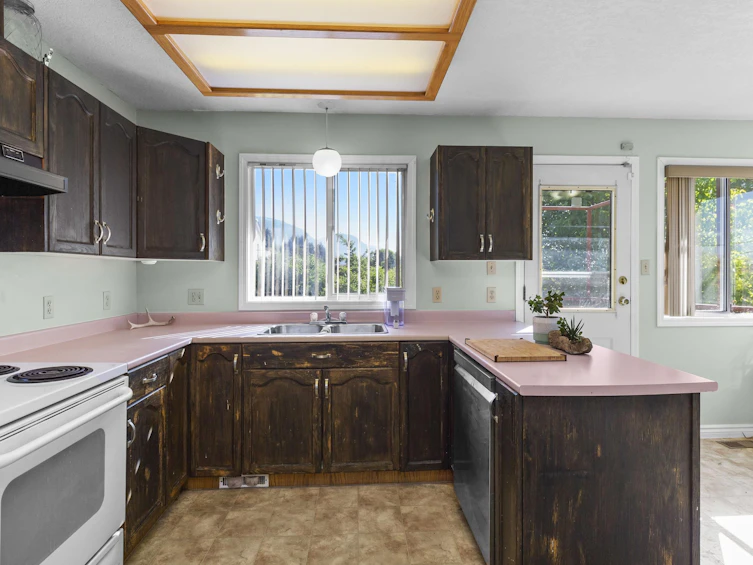 7984 Manson Street, Mission, BC, V2V 6N8 - 4