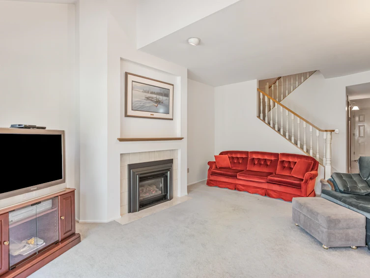 107-16350 14 Avenue, Surrey, BC, V4A 8J7 - 10
