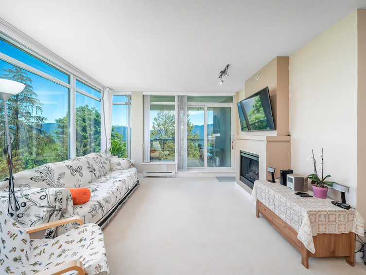 701-9222 University Crescent, Burnaby, BC, V5A 0A6 - 4