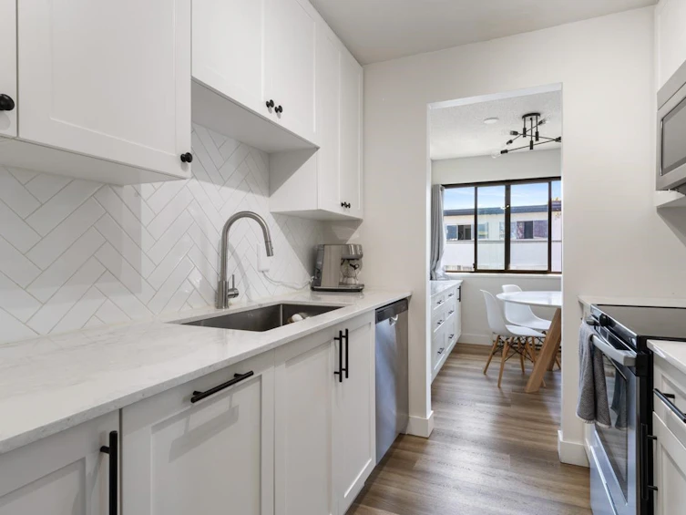 305-642 E 7th Avenue, Vancouver, BC, V5T 1P1 - 5